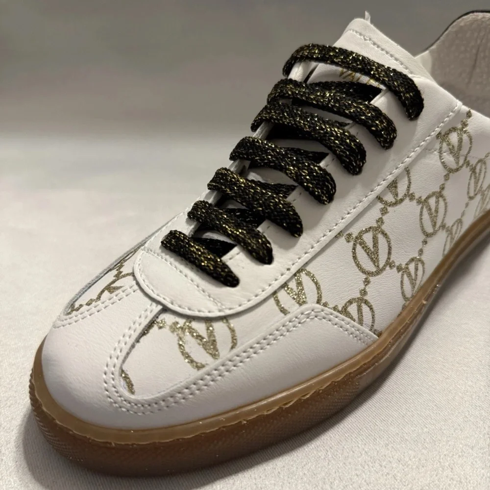 Valentino Low-Top Sneakers‎ – Size 9 – Made in Italy – New (No Box)